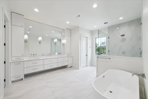 $2,895,000 | 8802 Lanell Lane, Houston, TX 77055
