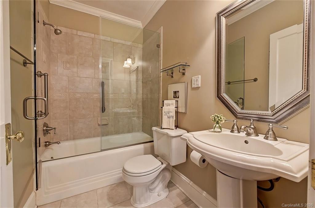 1139 Granville Road Charlotte, NC 28207 - Photo 11 of 14
