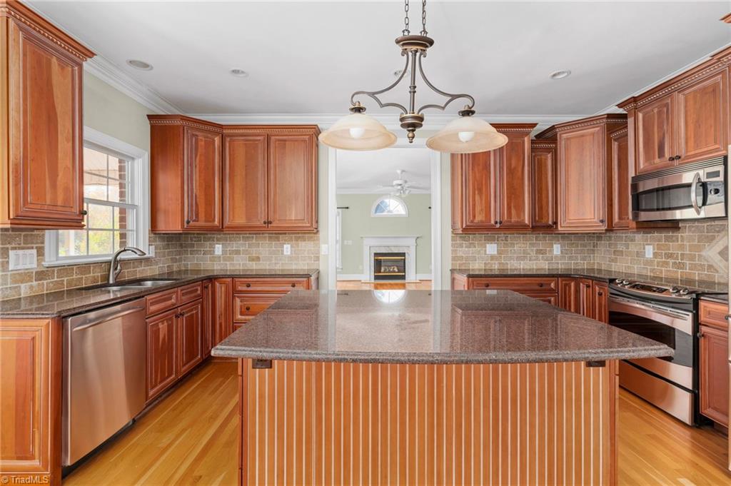 5808 Willow Way Court Oak Ridge, NC 27310 - Photo 12 of 45