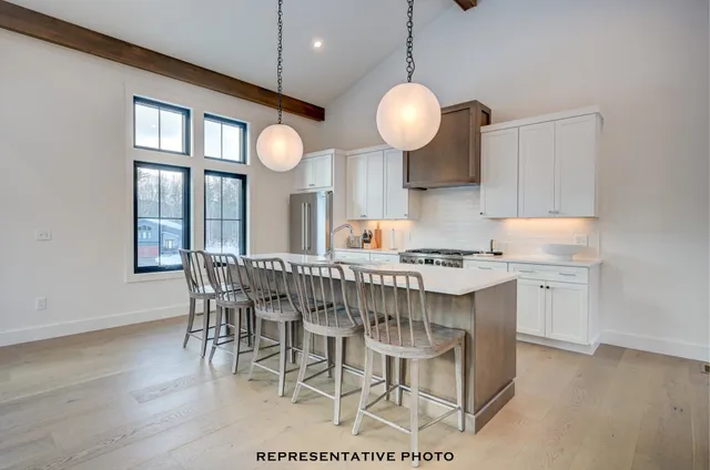 $1,200,000 | 21 Hidden Glade Drive, Bartlett, NH 03845