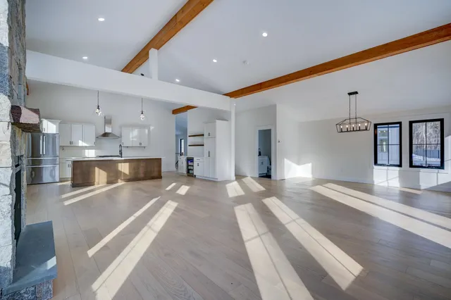 $1,200,000 | 21 Hidden Glade Drive, Bartlett, NH 03845