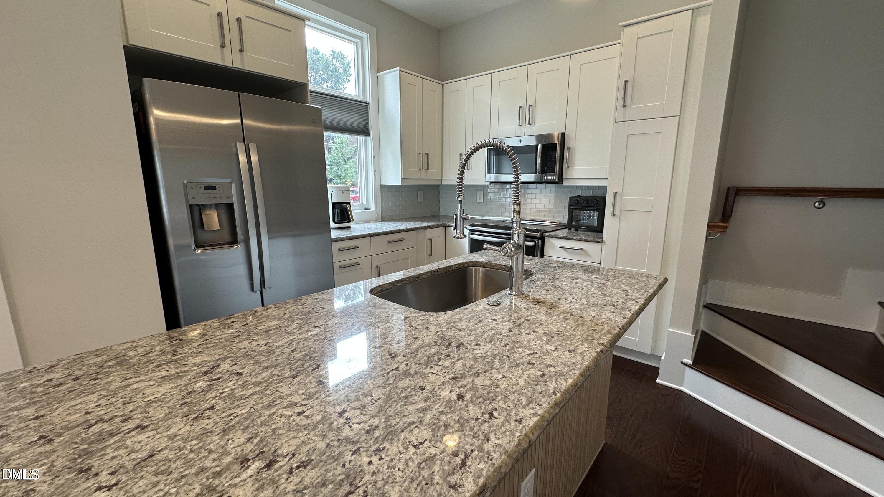 256 William Drummond Way Raleigh, NC 27604 - Photo 31 of 46 20250812190333028763000000-o