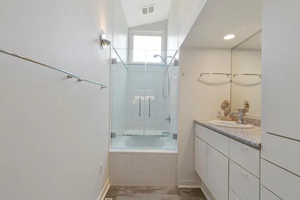 $374,900 | 1011 Poplar Street, Northfield, MN 55057