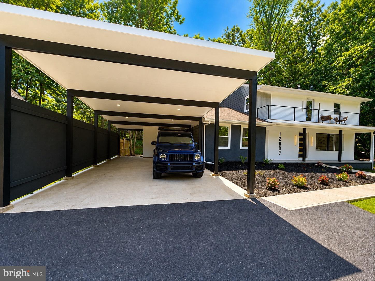 12009 Vale Road Oakton, VA 22124 - Photo 11 of 83 Gallery Image 11