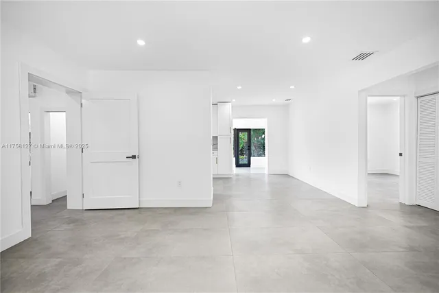 $998,000 | 2261 Southwest 26th Street, Miami, FL 33133