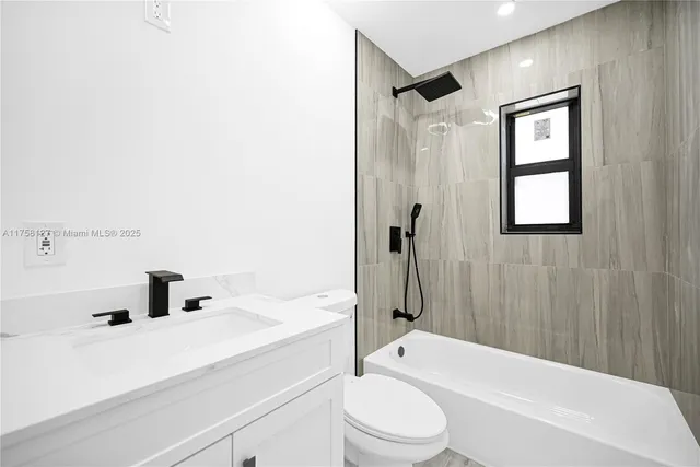 $998,000 | 2261 Southwest 26th Street, Miami, FL 33133