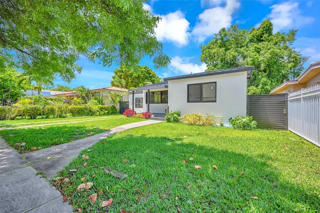 $998,000 | 2261 Southwest 26th Street, Miami, FL 33133