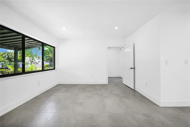 $998,000 | 2261 Southwest 26th Street, Miami, FL 33133