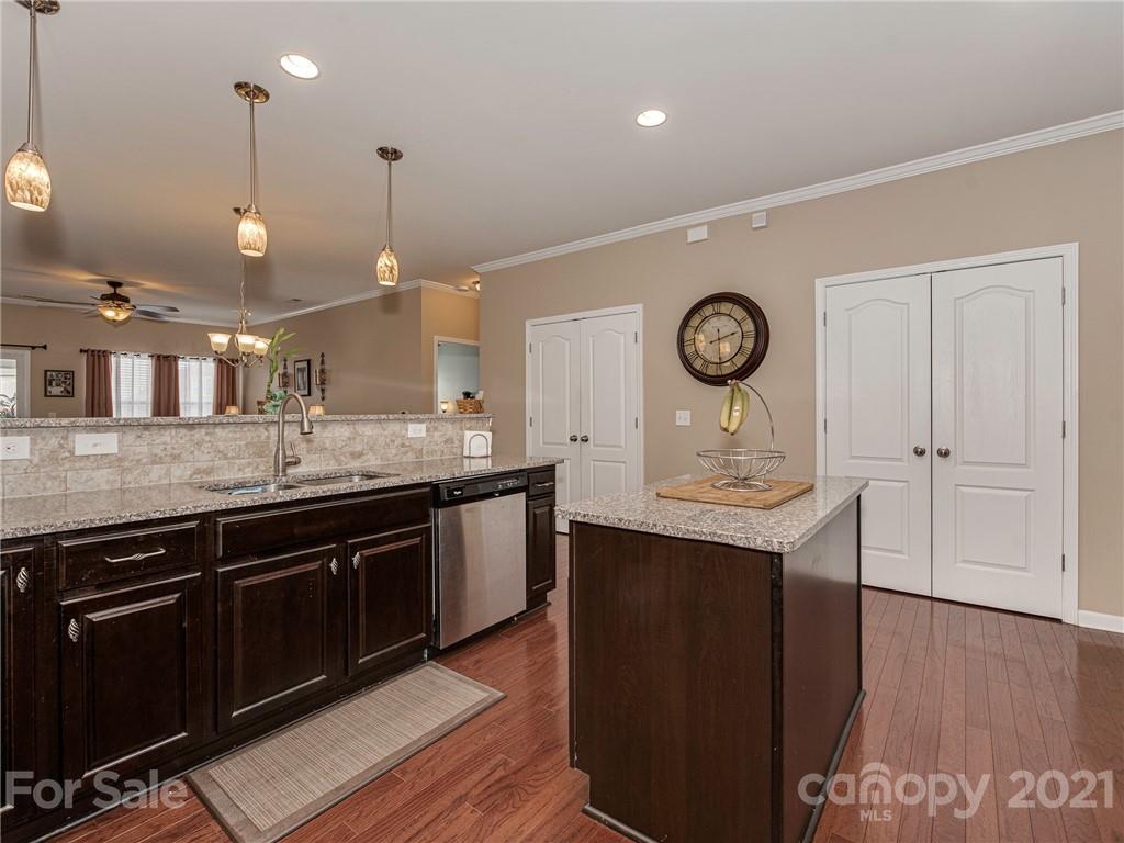 1439 Afternoon Sun Road Matthews, NC 28104 - Photo 11 of 35 Gallery Image 11