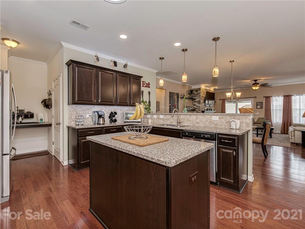 1439 Afternoon Sun Road Matthews, NC 28104 - Photo 8 of 35 Gallery Image 8