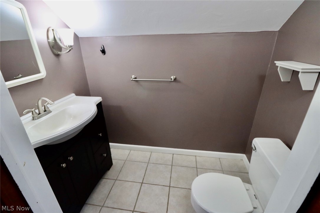 5227 Edenhurst Road Cleveland, OH 44124 - Photo 20 of 30