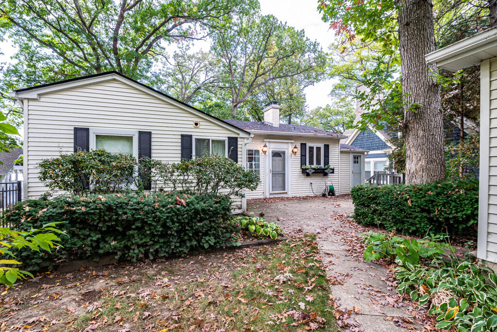 1213 Parkway Trail Twin Lakes, WI 53181 - Photo 1 of 1 1213 Parkway Tr