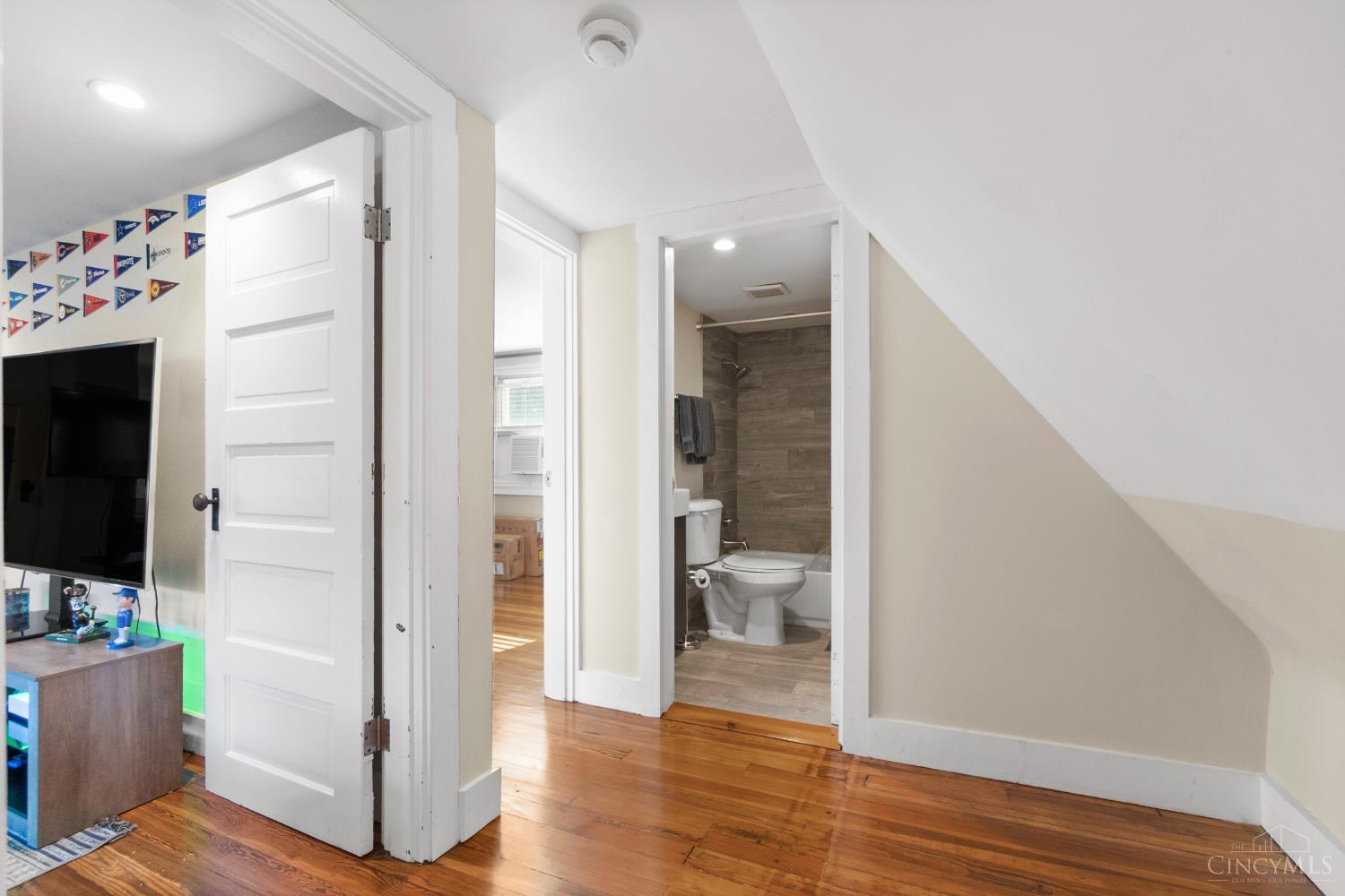 2000 Breen Street Cincinnati, OH 45208 - Photo 24 of 38 Gallery Image 24
