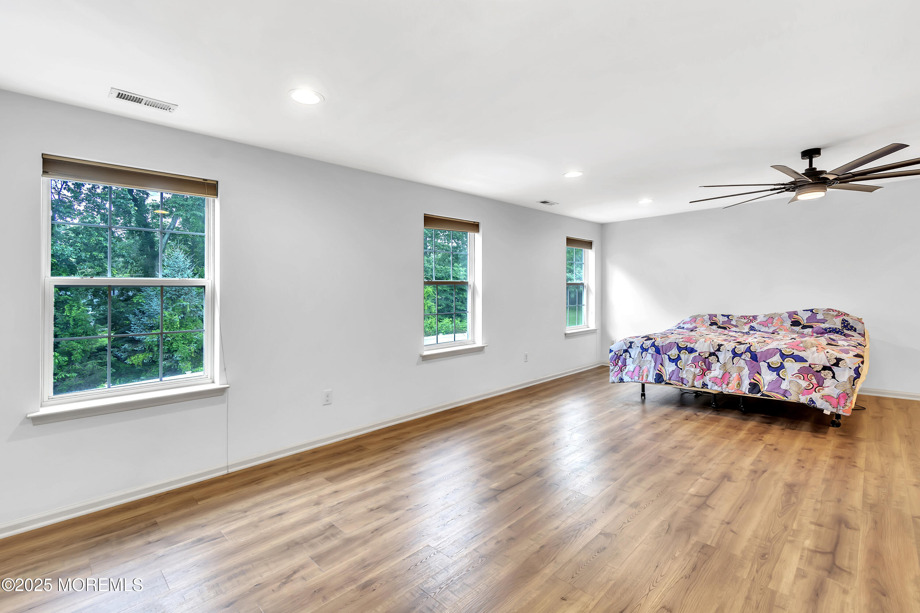 4 Christopher Drive Howell, NJ 07731 - Photo 20 of 41 023_arb_0928_650