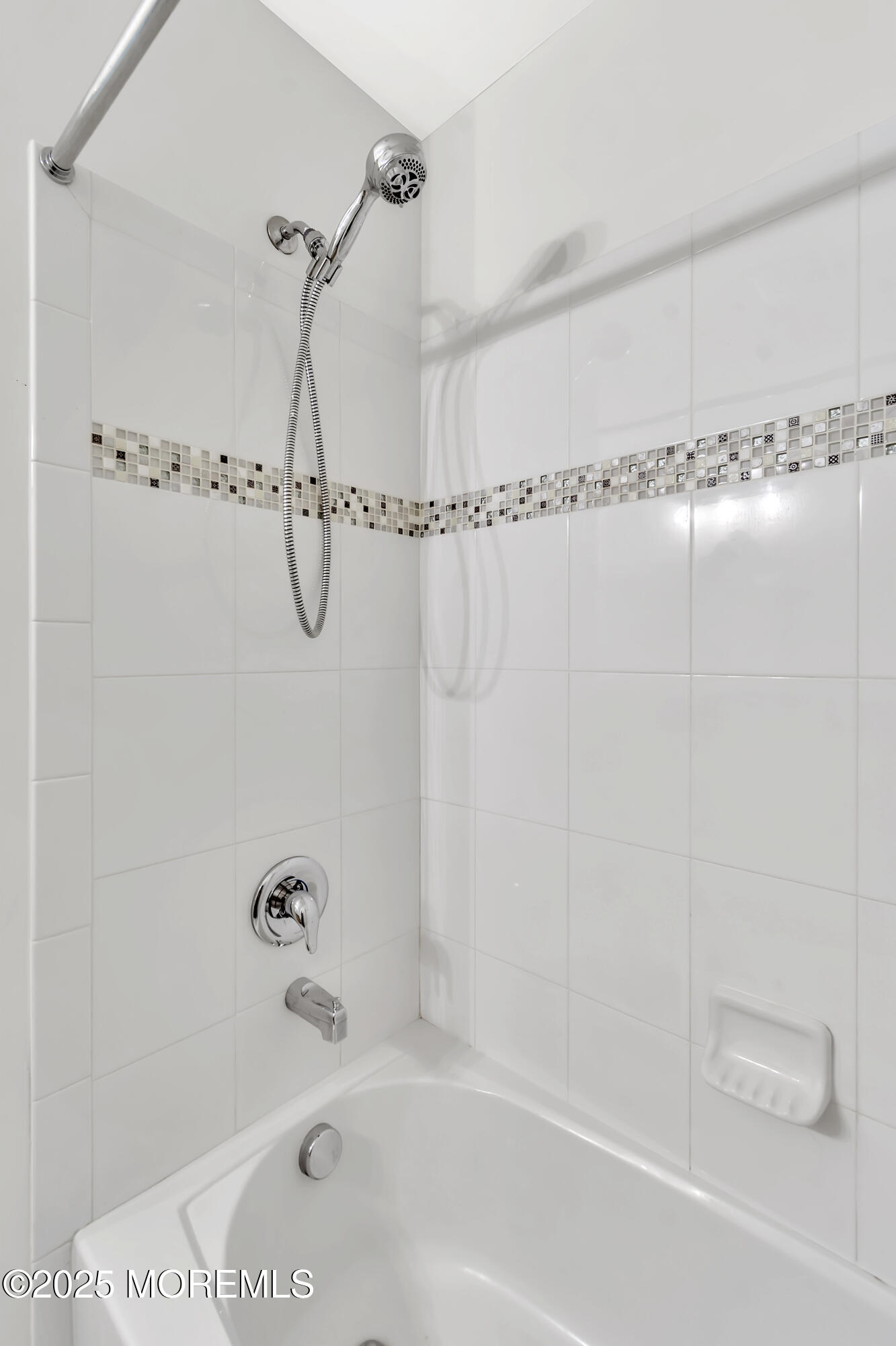 4 Christopher Drive Howell, NJ 07731 - Photo 28 of 41 031_arb_0907_79