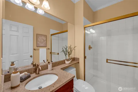 $1,899,999 | 26637 Southeast 15th Street, Sammamish, WA 98075