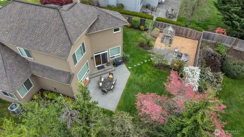$1,899,999 | 26637 Southeast 15th Street, Sammamish, WA 98075