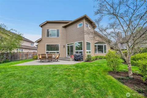$1,899,999 | 26637 Southeast 15th Street, Sammamish, WA 98075