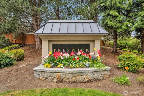 $1,899,999 | 26637 Southeast 15th Street, Sammamish, WA 98075