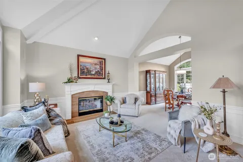 $1,899,999 | 26637 Southeast 15th Street, Sammamish, WA 98075