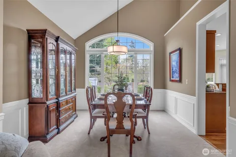 $1,899,999 | 26637 Southeast 15th Street, Sammamish, WA 98075