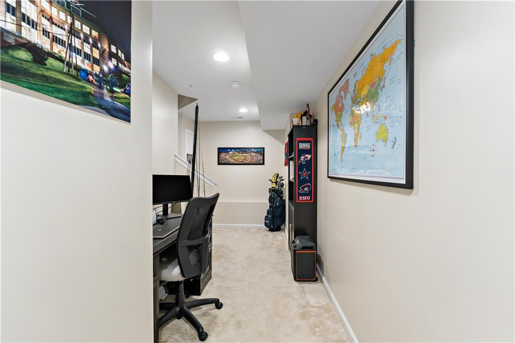 170 Arbor Trail Drive McKees Rocks, PA 15136 - Photo 20 of 28