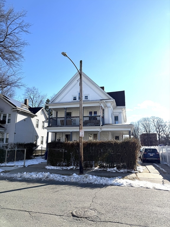 21 Merwin Street Springfield, MA 01107 - Photo 4 of 34 Gallery Image 4
