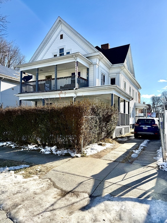 21 Merwin Street Springfield, MA 01107 - Photo 7 of 34 Gallery Image 7