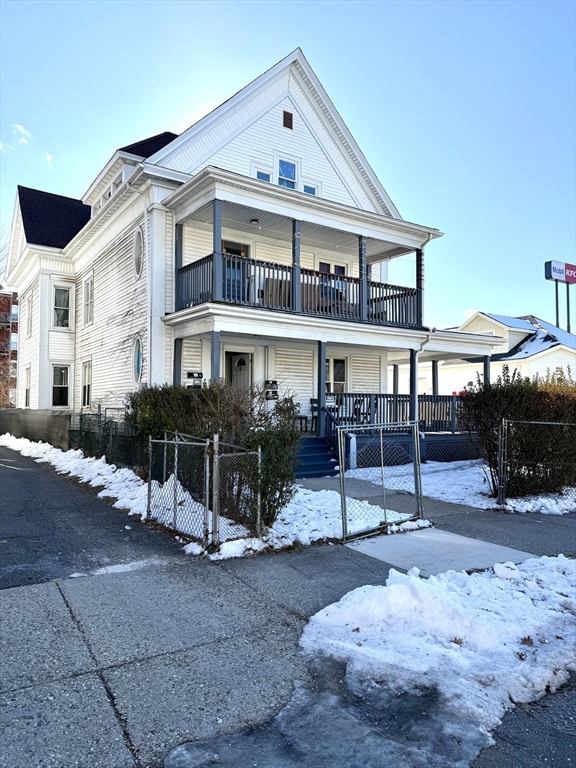 21 Merwin Street Springfield, MA 01107 - Photo 9 of 34 Gallery Image 9