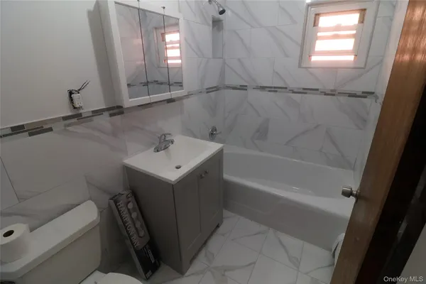 $3,300 | 3834 Amundson Avenue, Unit 2 | Edenwald