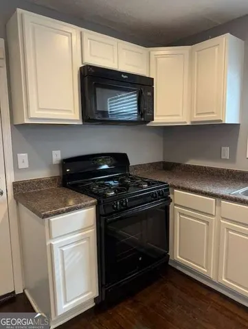 $1,350 | 3741 Hopkins Road, Powder Springs, GA 30127