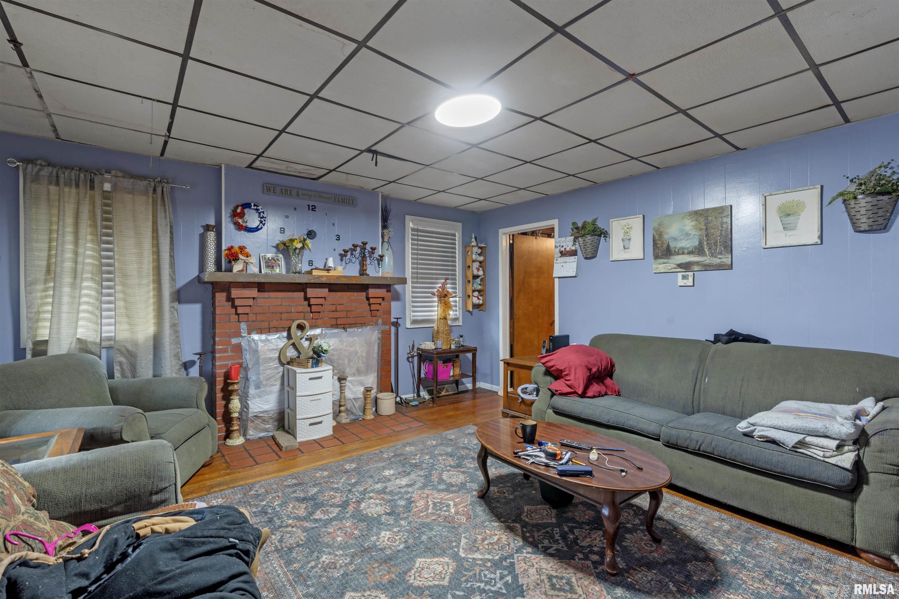 1036 North Rutledge Street Springfield, IL 62702 - Photo 3 of 30