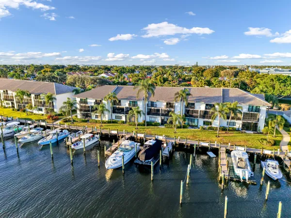 $6,500 | 240 Captains Walk, Unit 5150, Delray Beach, FL 33483
