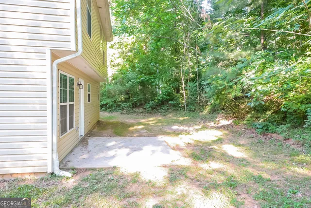 a view of backyard of house