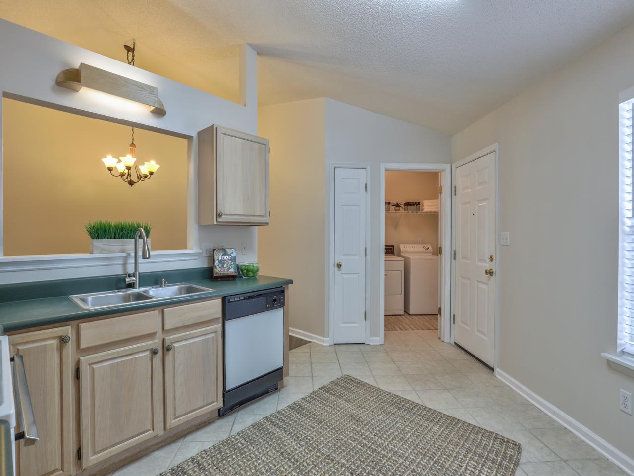 2375 Tuscavilla Road Tallahassee, FL 32312 - Photo 12 of 28 Gallery Image 12