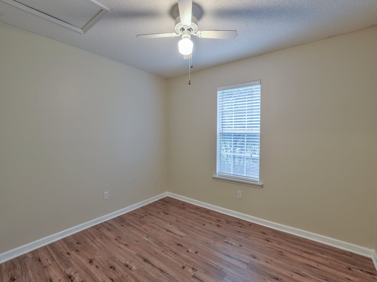 2375 Tuscavilla Road Tallahassee, FL 32312 - Photo 7 of 28 Gallery Image 7