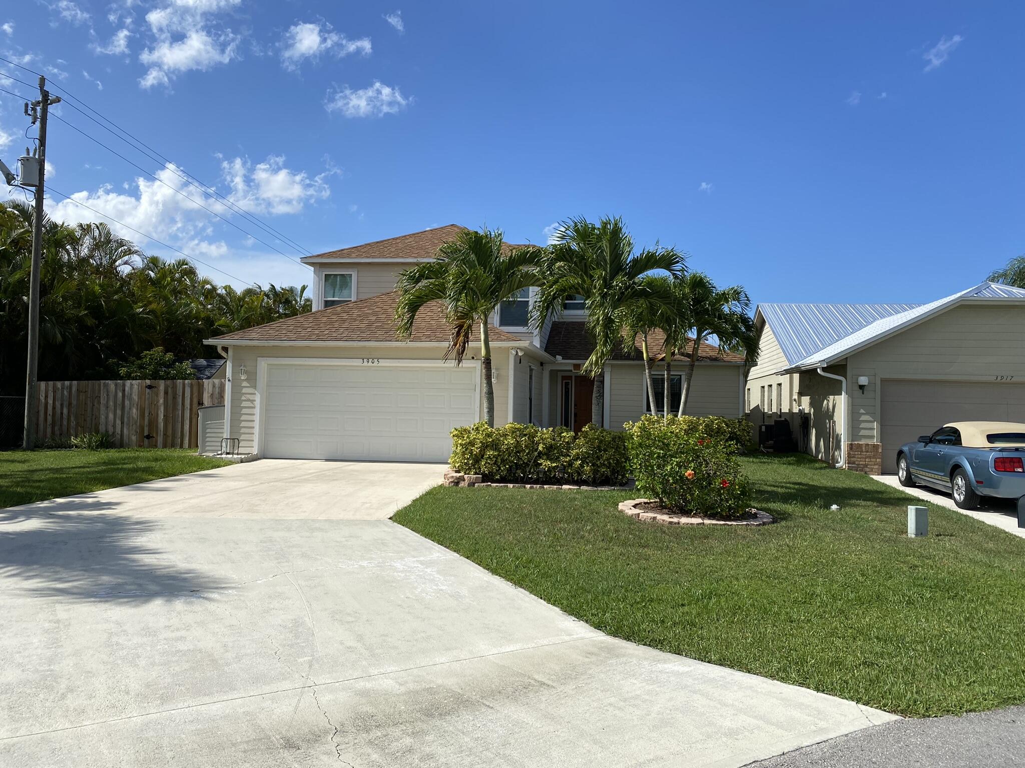 3905 Walnut Place Stuart, FL 34997 - Photo 2 of 29 IMG_0848