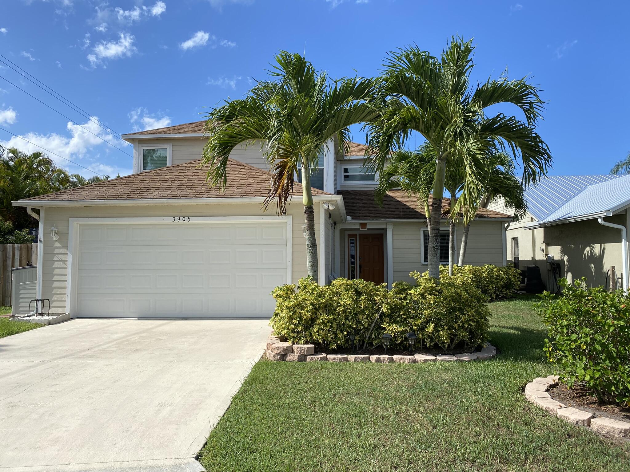 3905 Walnut Place Stuart, FL 34997 - Photo 3 of 29 IMG_0850