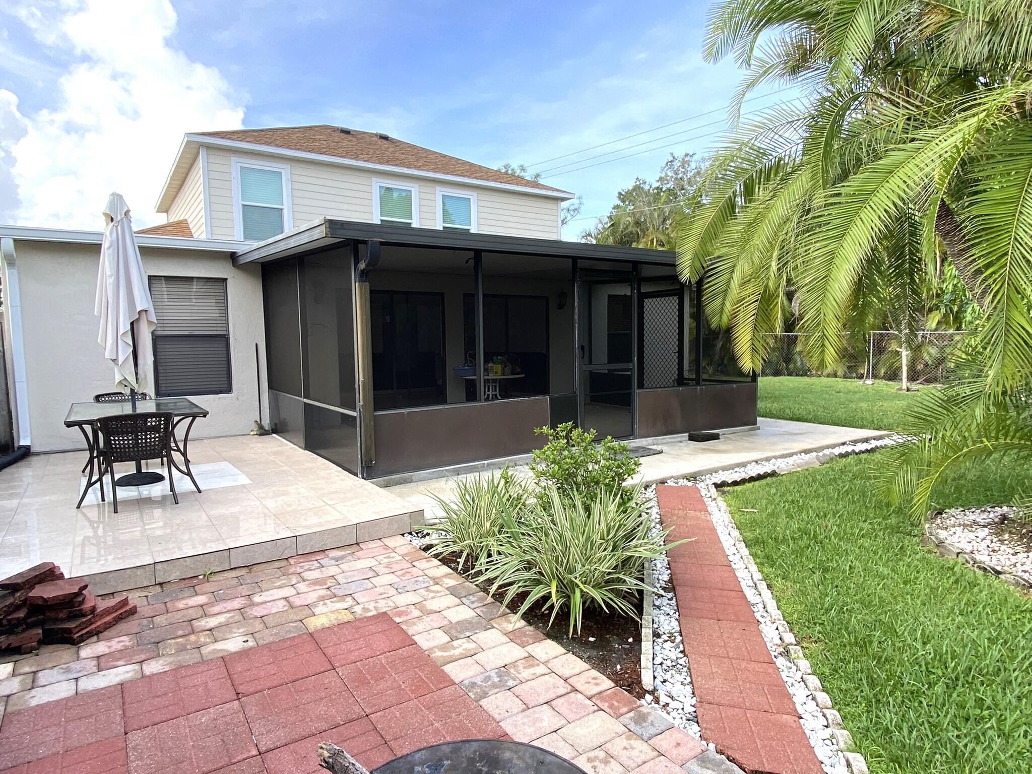 3905 Walnut Place Stuart, FL 34997 - Photo 8 of 29 IMG_1315