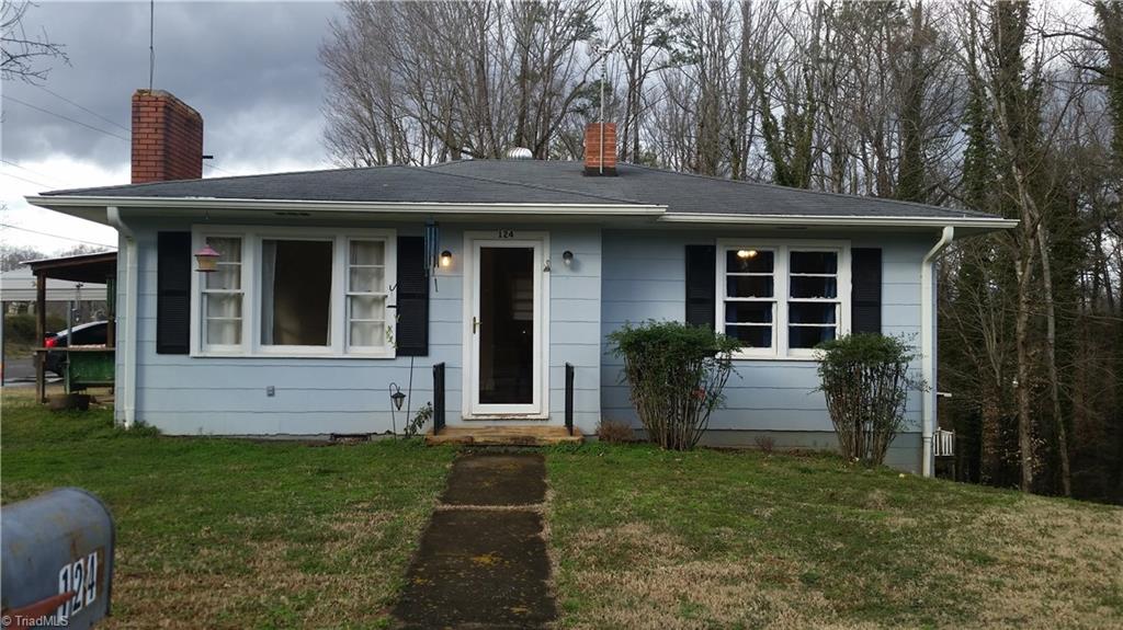 124 Cedarbrook Road Jonesville, NC 28642 - Photo 2 of 18 Gallery Image 2