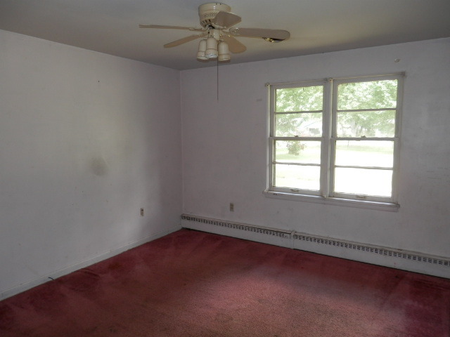 51 Baker Street Kankakee, IL 60901 - Photo 8 of 11