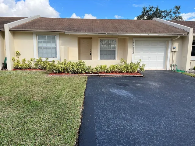 $2,700 | 11773 Southwest 108th Lane, Miami, FL 33186