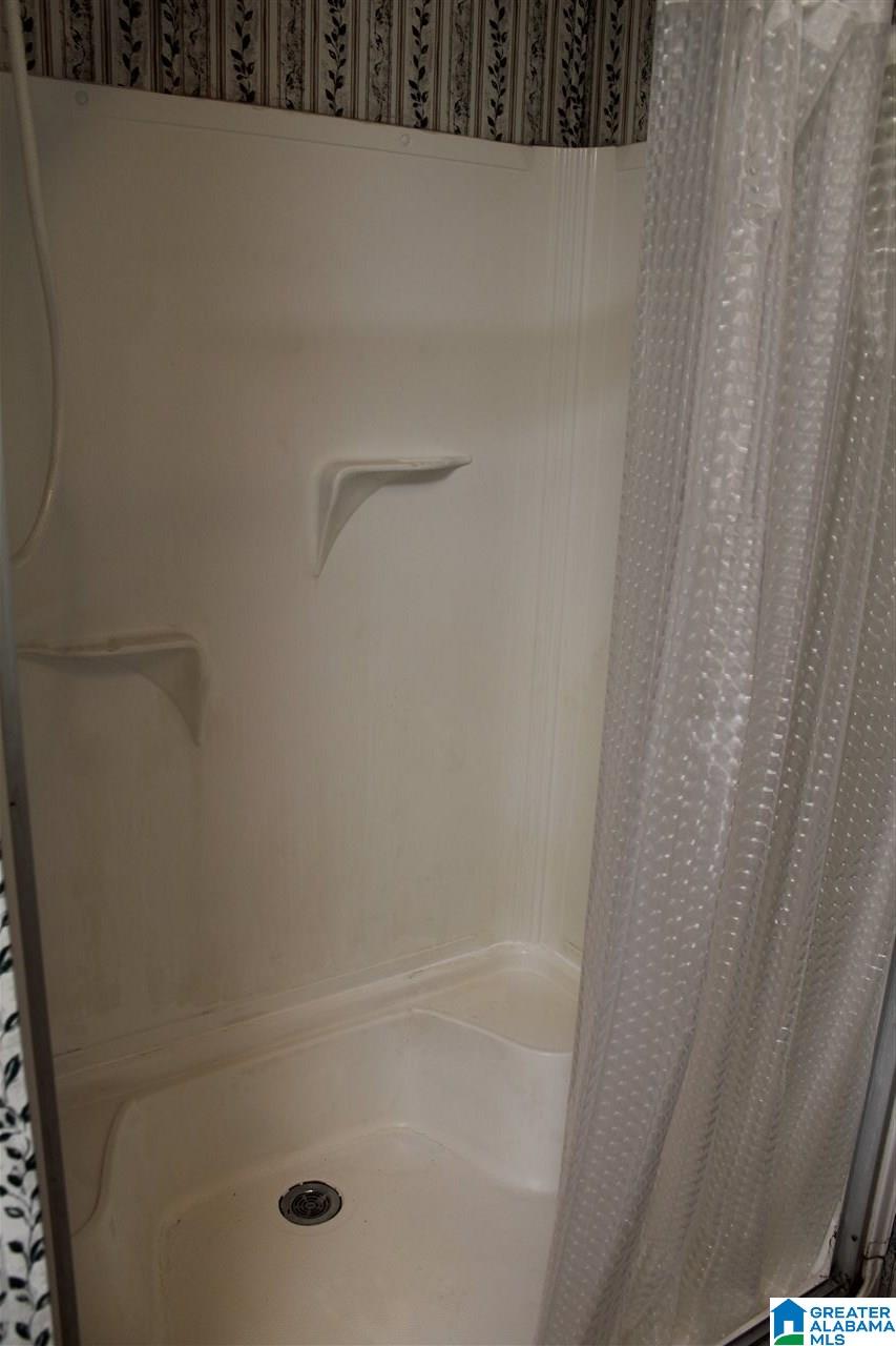 1825 Lynch Lake Road Odenville, AL 35120 - Photo 8 of 27