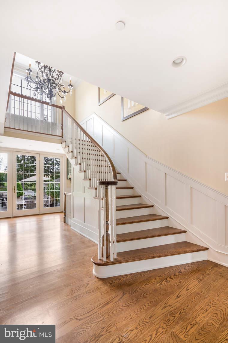 3511 Sawmill Road Newtown Square, PA 19073 - Photo 32 of 57 Main staircase