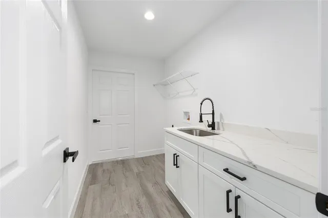 a close view of sink and tap