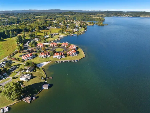 $729,500 | 4591 Mallard Point Way, Unit 27, Dublin, VA 24084