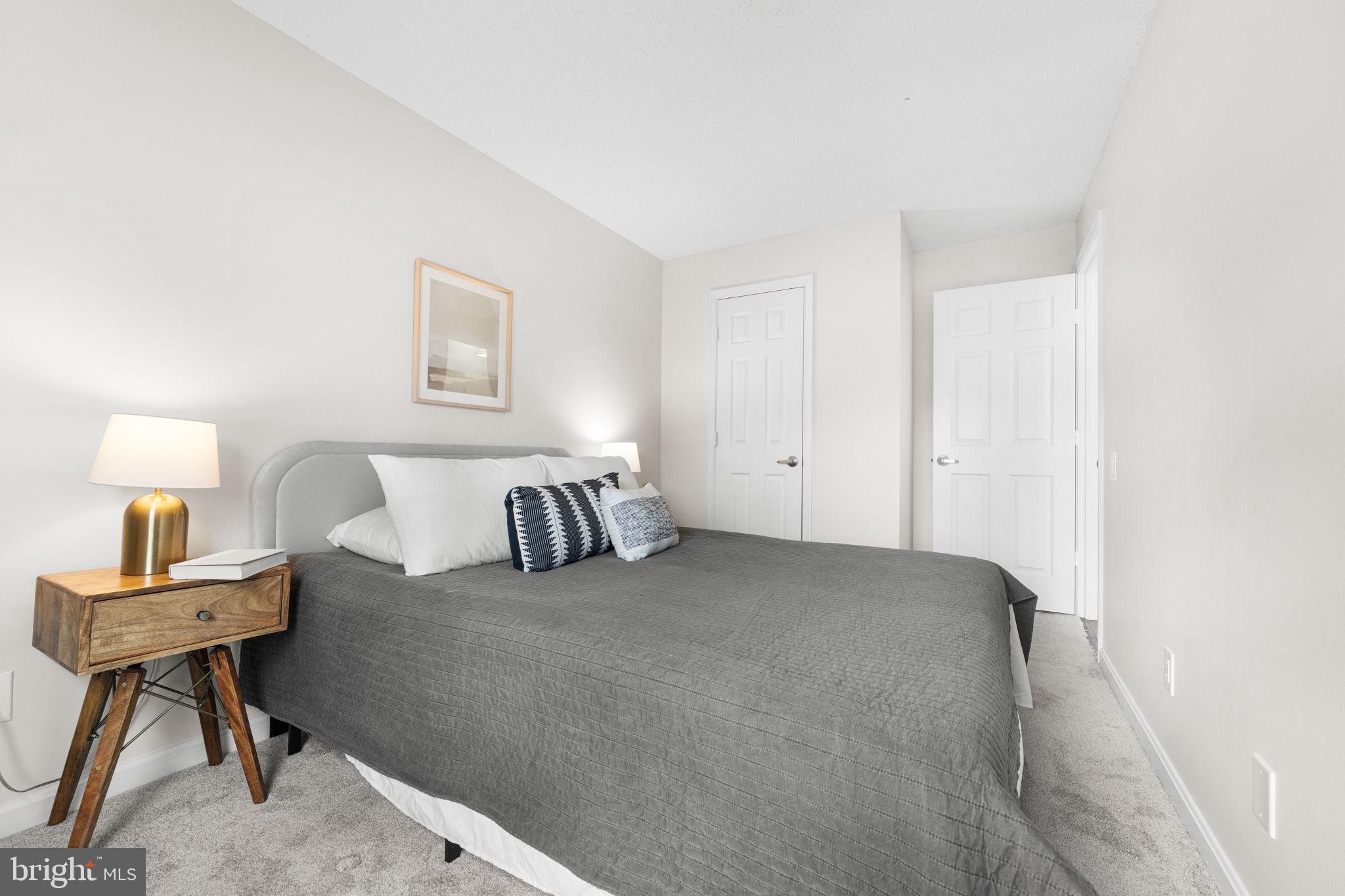 12014 Golf Ridge Court, Unit 302 Fairfax, VA 22033 - Photo 18 of 40 Second Bedroom