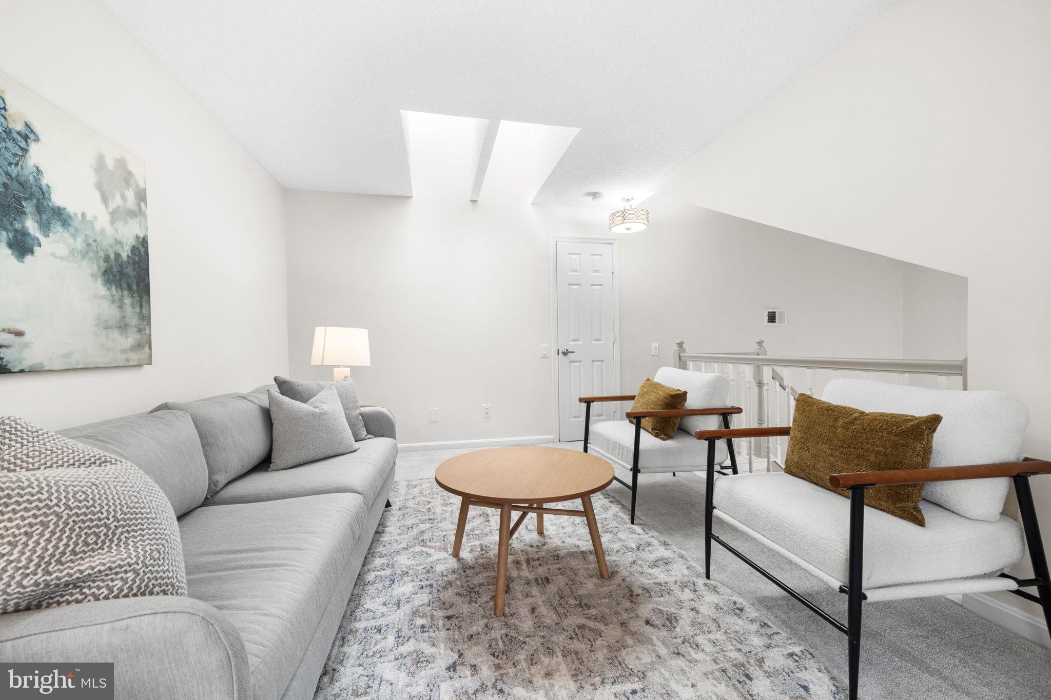 12014 Golf Ridge Court, Unit 302 Fairfax, VA 22033 - Photo 25 of 40 Loft