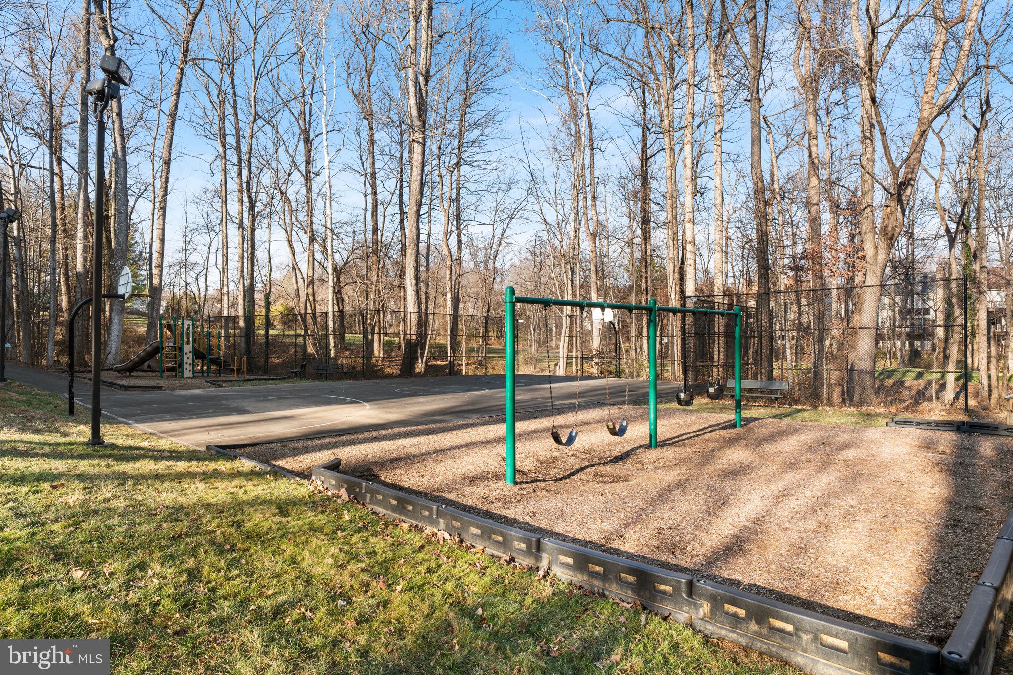 12014 Golf Ridge Court, Unit 302 Fairfax, VA 22033 - Photo 32 of 40 Community Playground