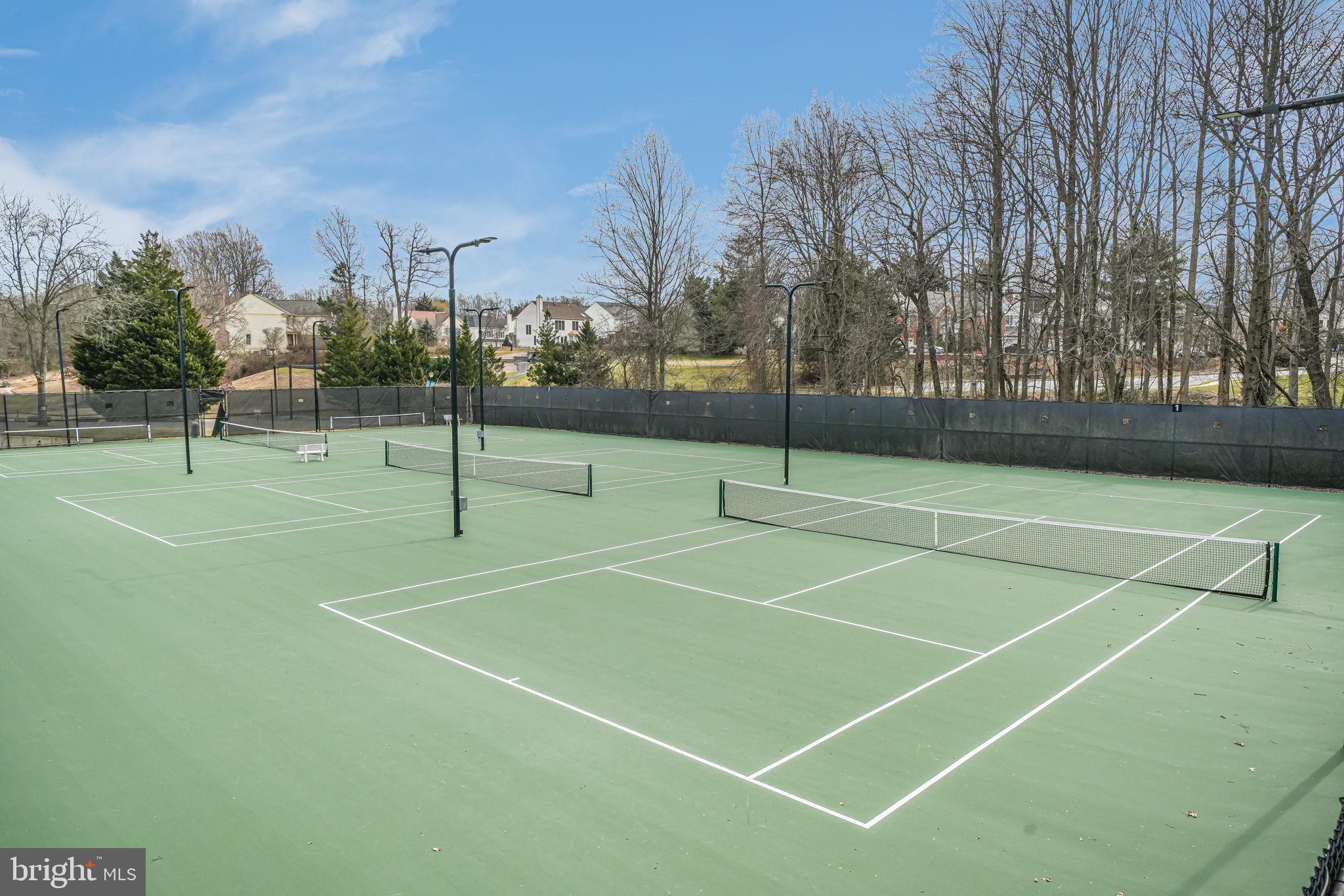 12014 Golf Ridge Court, Unit 302 Fairfax, VA 22033 - Photo 33 of 40 Community Tennis Court